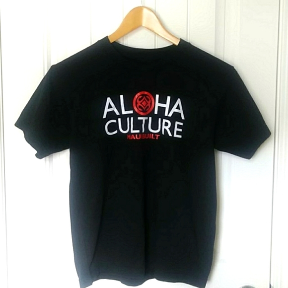 Maui Built Hawaii Tops - NWOT Maui Built Aloha Culture Tee